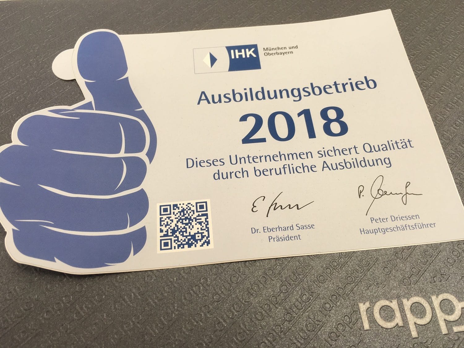 Sticker der IHK "Ausbildungsbetrieb 2018" für die Druckerei Rapp-Druck GmbH